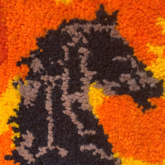 Vintage 70s 36x26 Large Hook & Loop Horse Sunset Rug Textile Wall Hanging Decor - Picture 4 of 17